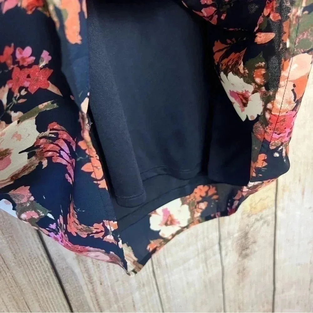 Lulus Shifting Dears Navy Blue Floral Print Split Sleeves Dress Size medium - Picture 11 of 13